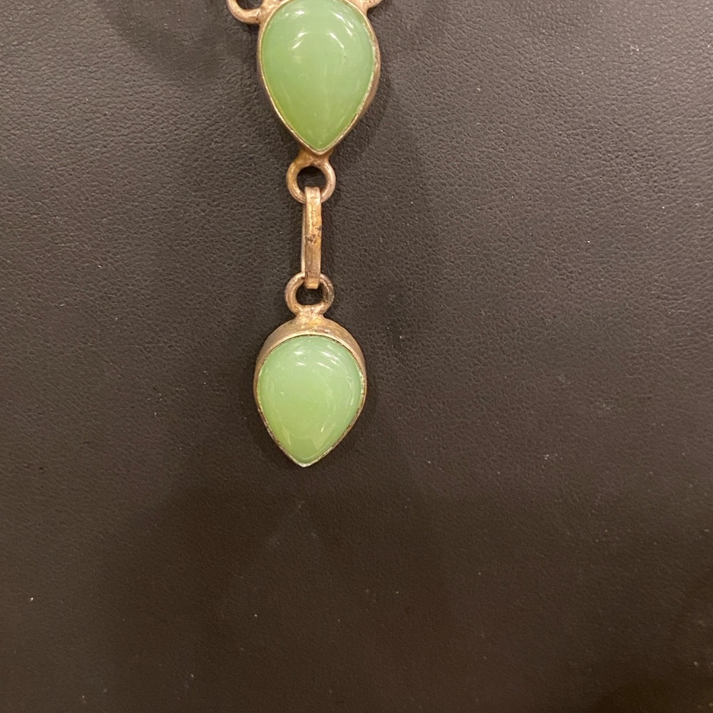 Elegant Green Chrysoprase Teardrop Necklace in Silver Tone Artisan Necklace - Picture 4 of 11